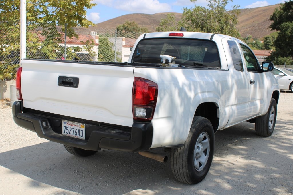 2021 Toyota Tacoma SR photo 4