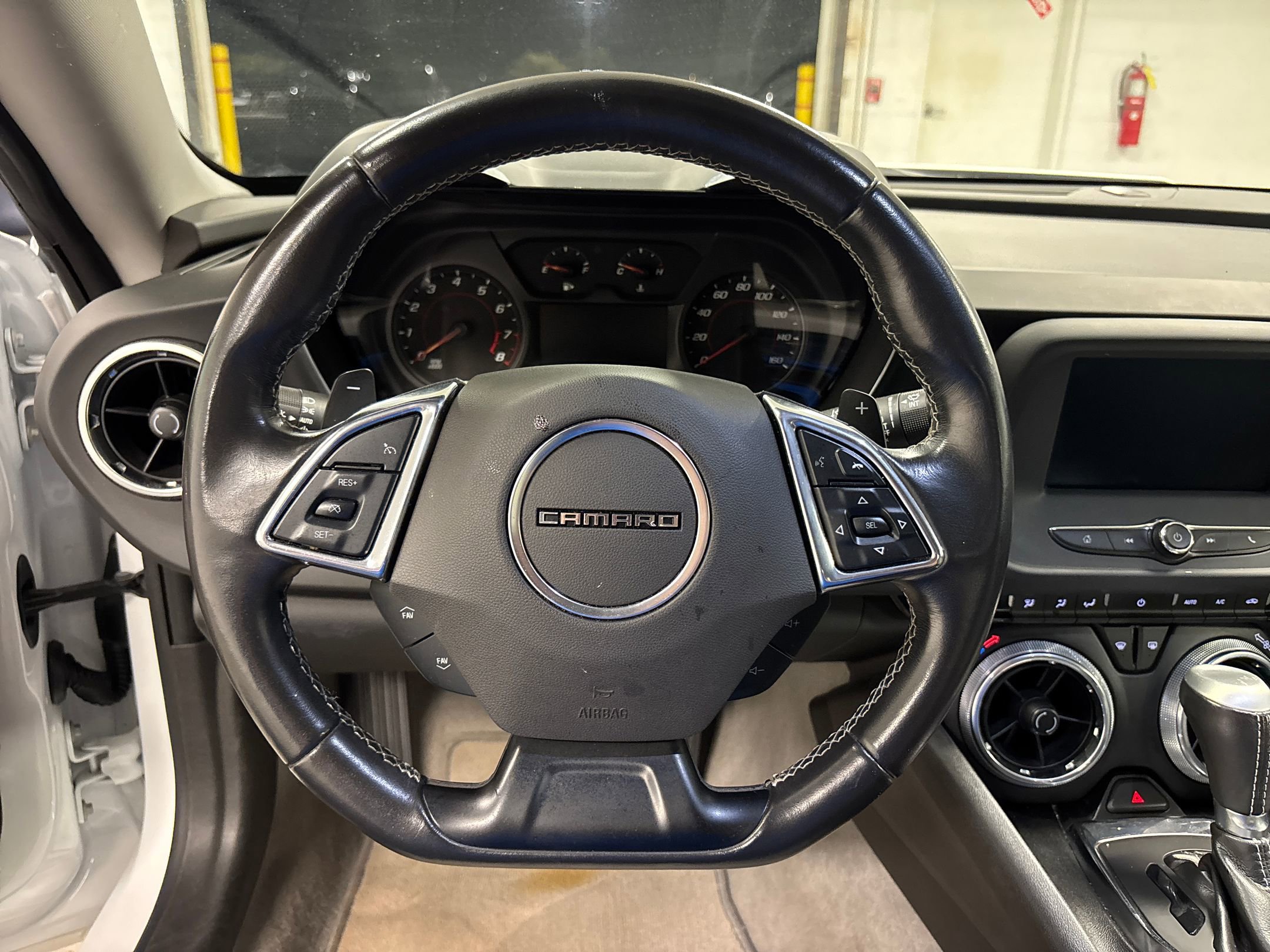 2023 Chevrolet Camaro 1LT photo 14