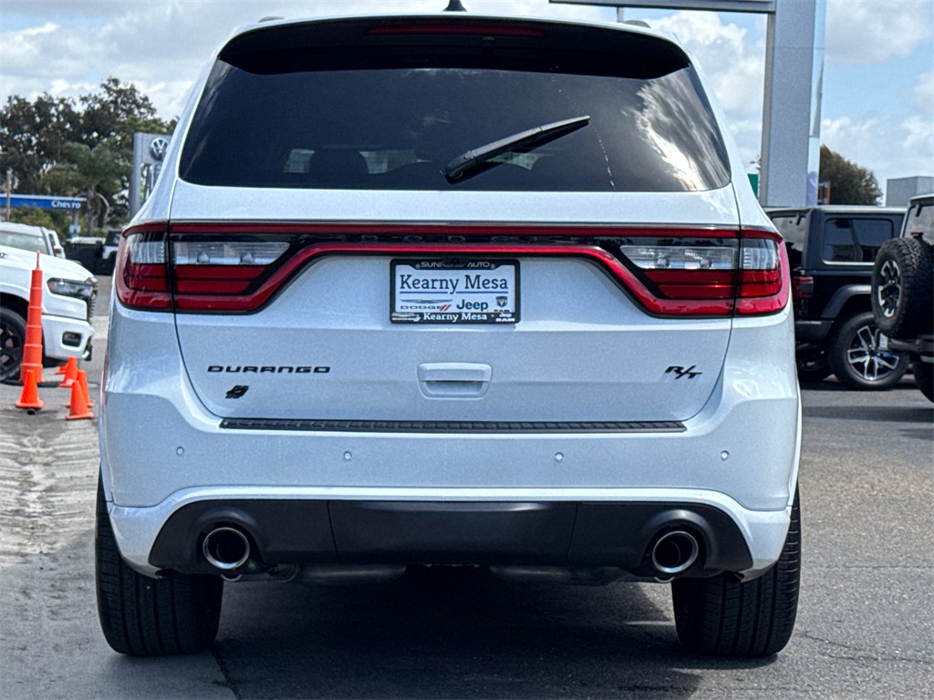 2025 Dodge Durango R/T Plus photo 10