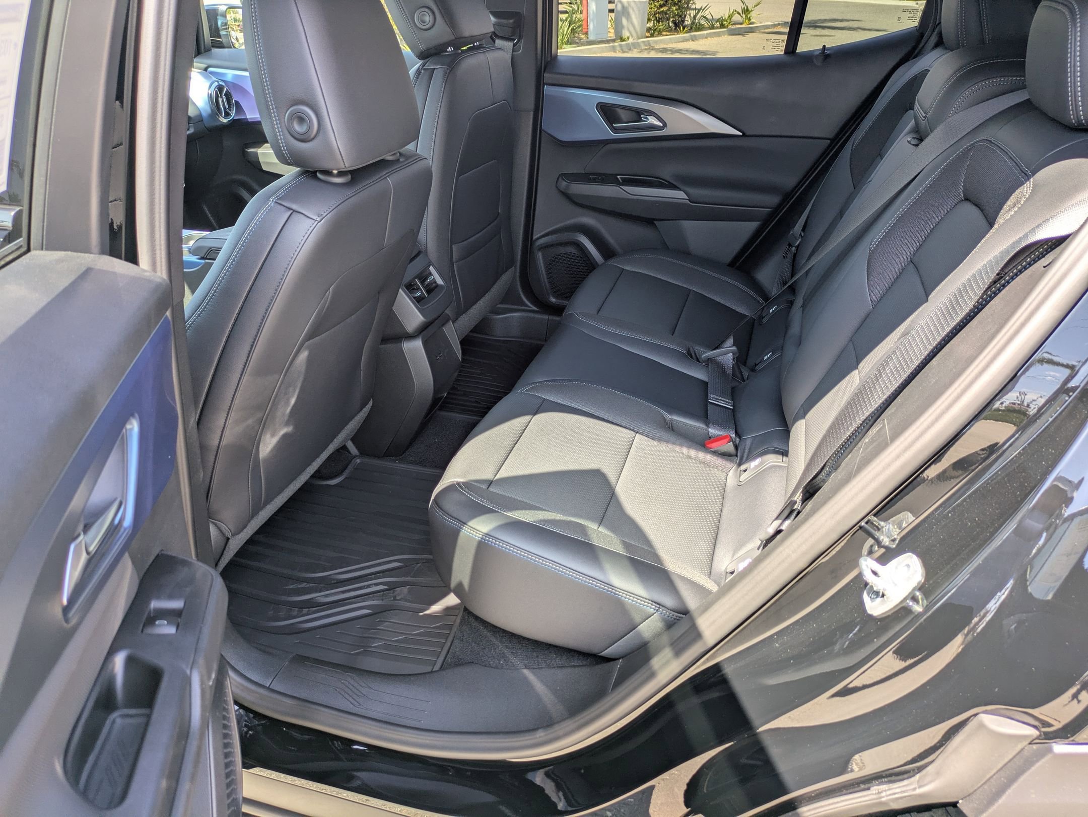 2026 Chevrolet Equinox LT photo 10