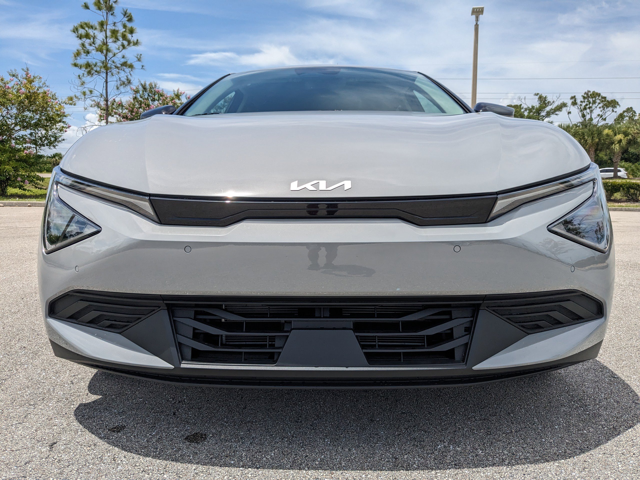 2025 Kia EV6 Light photo 2