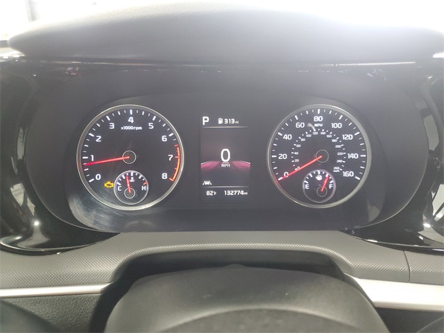 2022 Kia K5 GT-Line photo 13