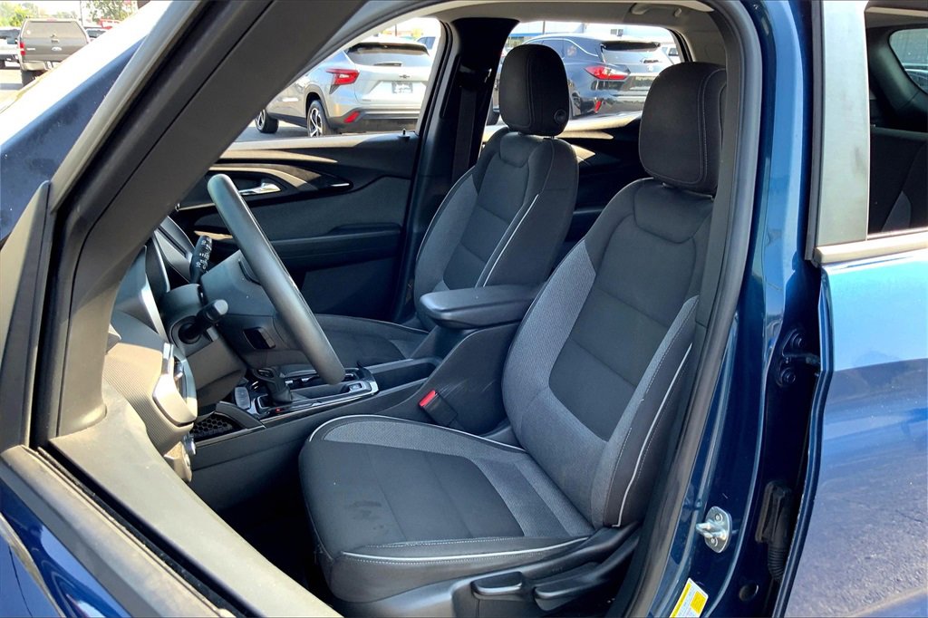 2021 Chevrolet Trailblazer LS photo 23
