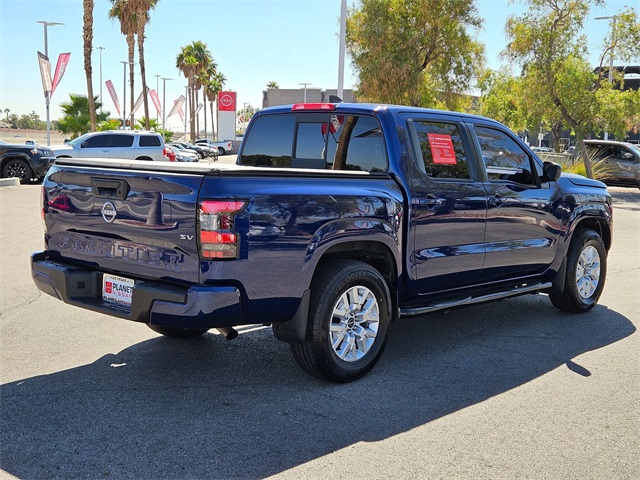2022 Nissan Frontier Crew Cab photo 6