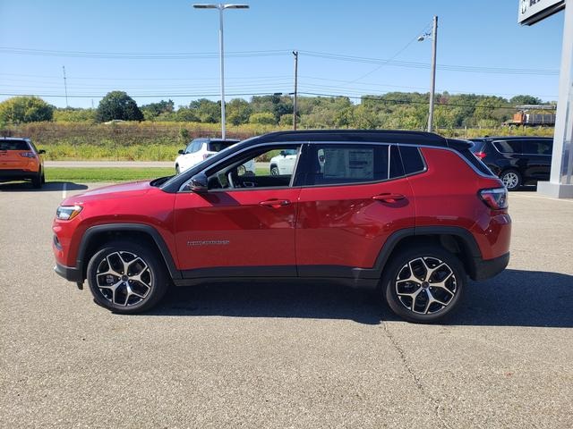 2026 Jeep Compass Limited Altitude photo 4