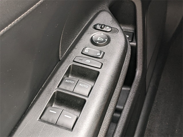 2022 Honda Insight Touring photo 15