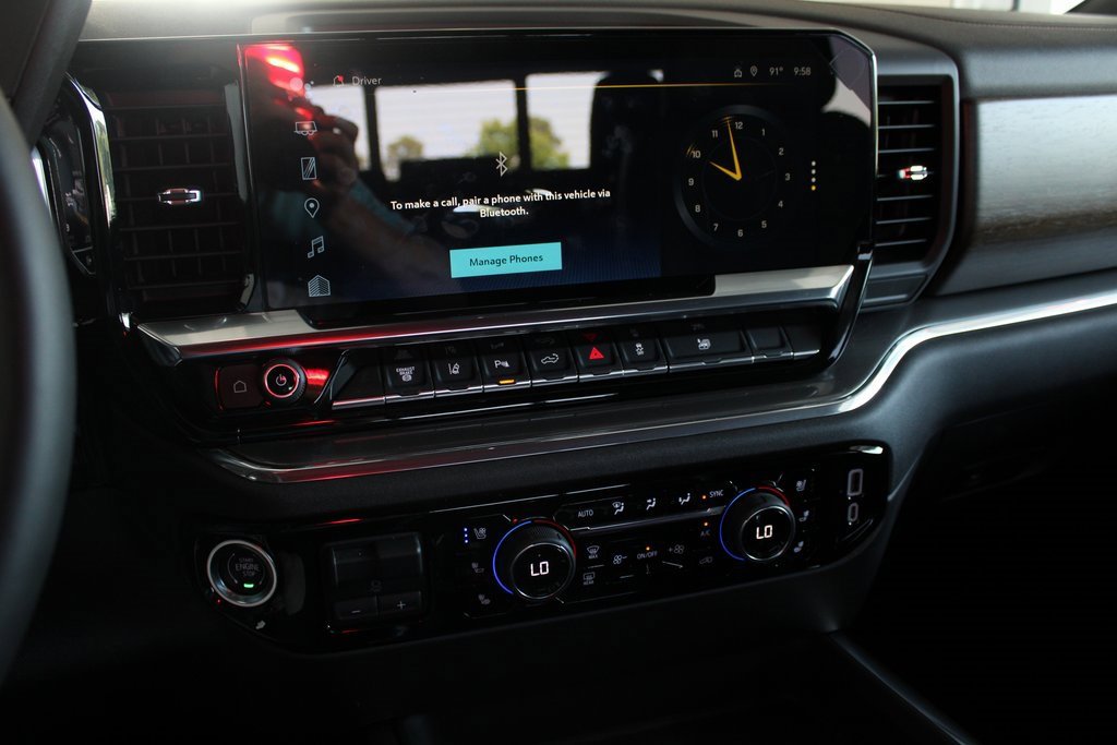 2025 Chevrolet Silverado 2500HD High Country photo 17