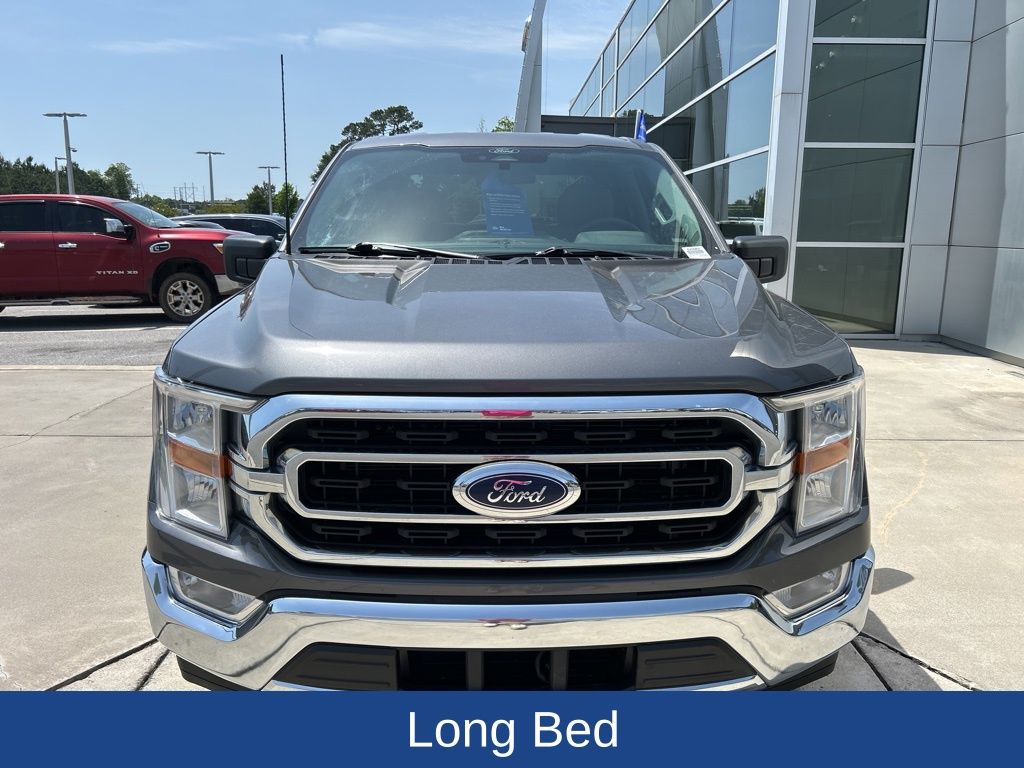 2022 Ford F-150 XLT photo 2