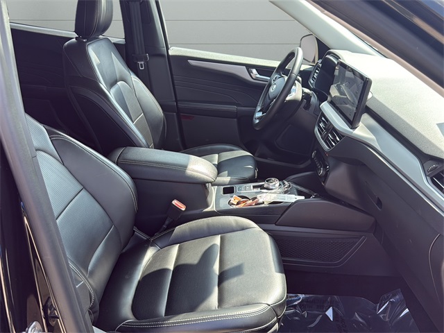 2023 Ford Escape Platinum photo 30