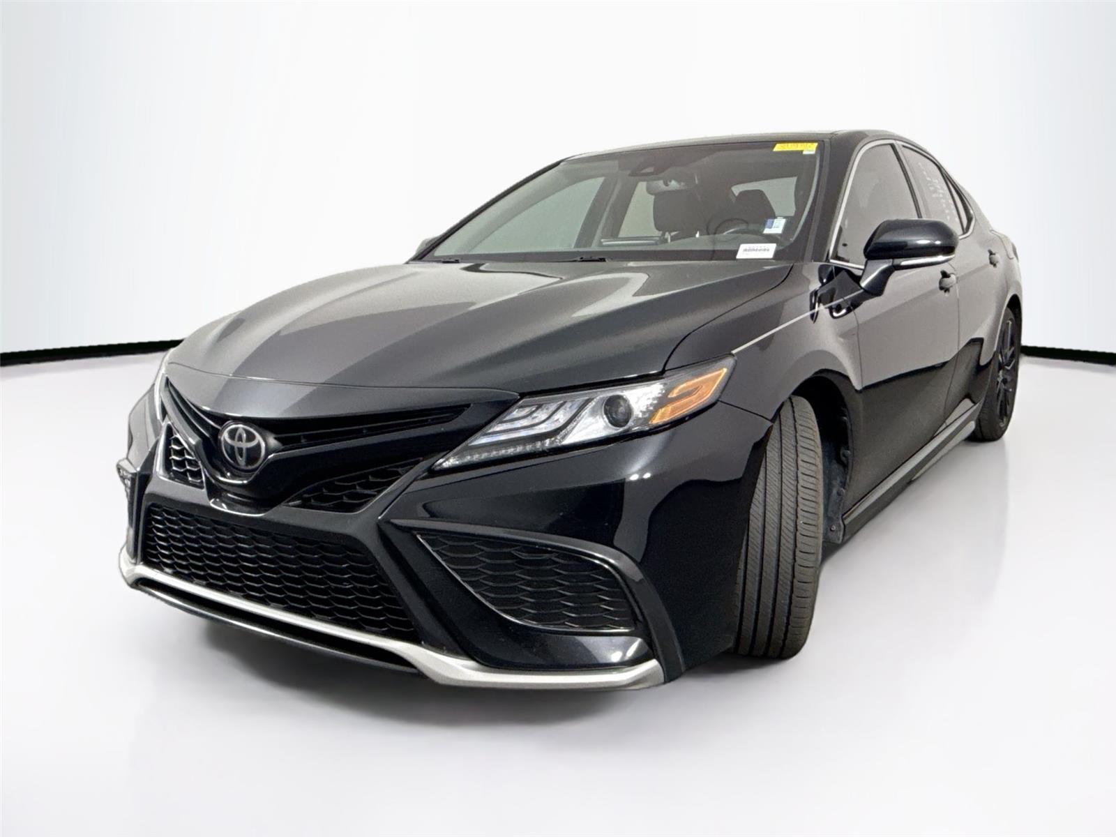 2021 Toyota Camry XSE photo 2