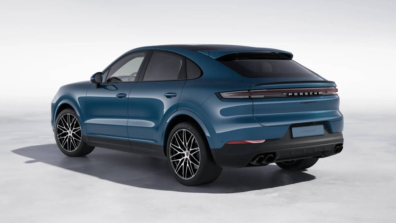 2026 Porsche Cayenne S Coupe photo 3
