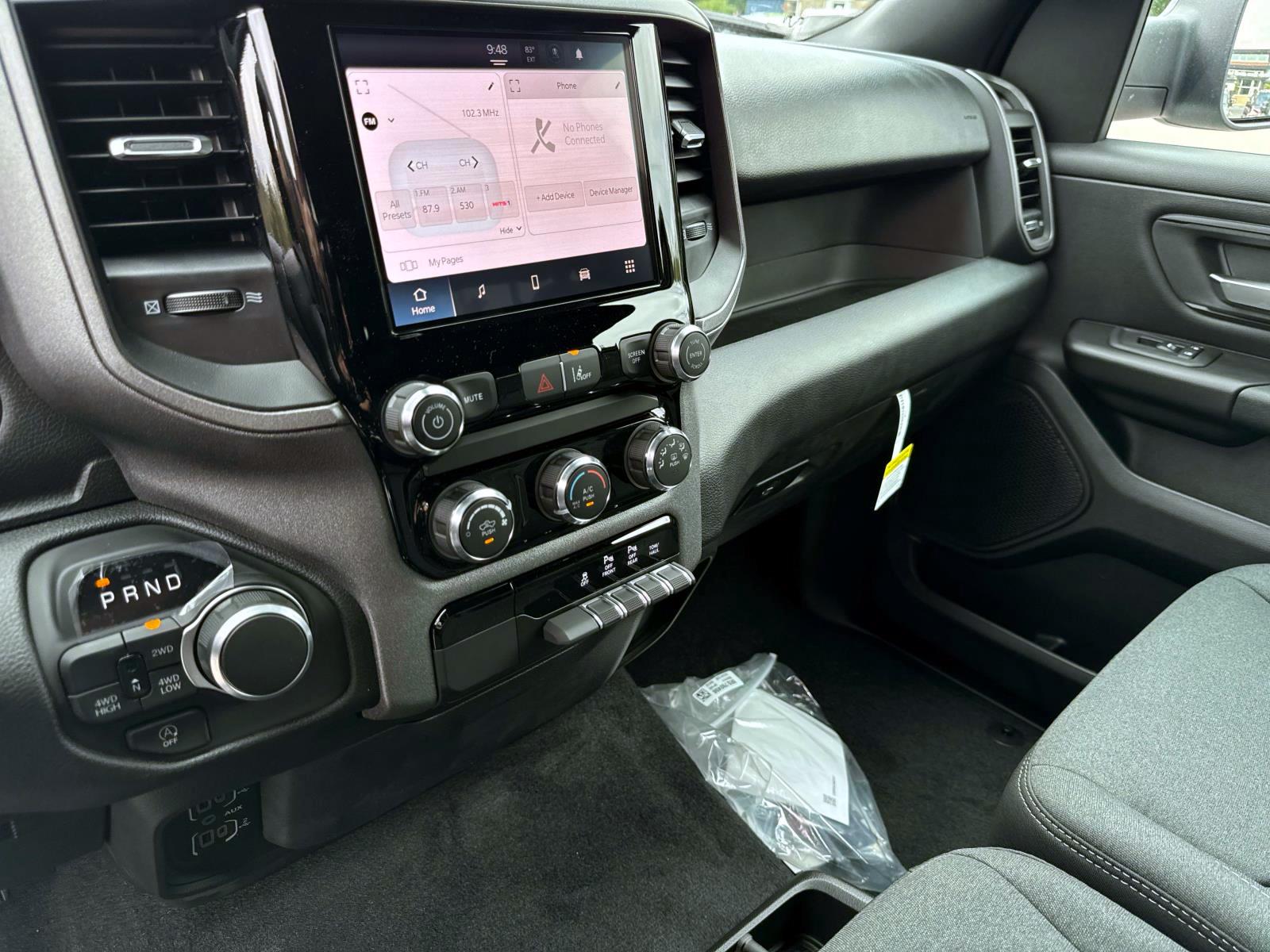 2025 Ram 1500 Tradesman photo 14