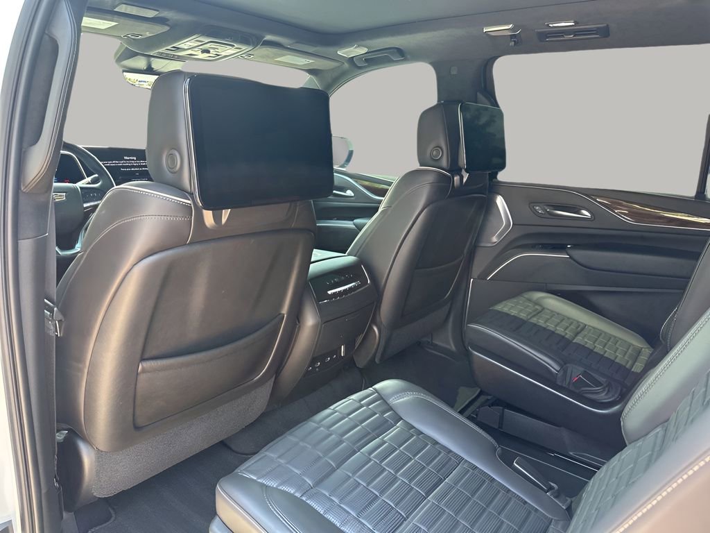 2021 Cadillac Escalade ESV Premium Luxury Platinum photo 18