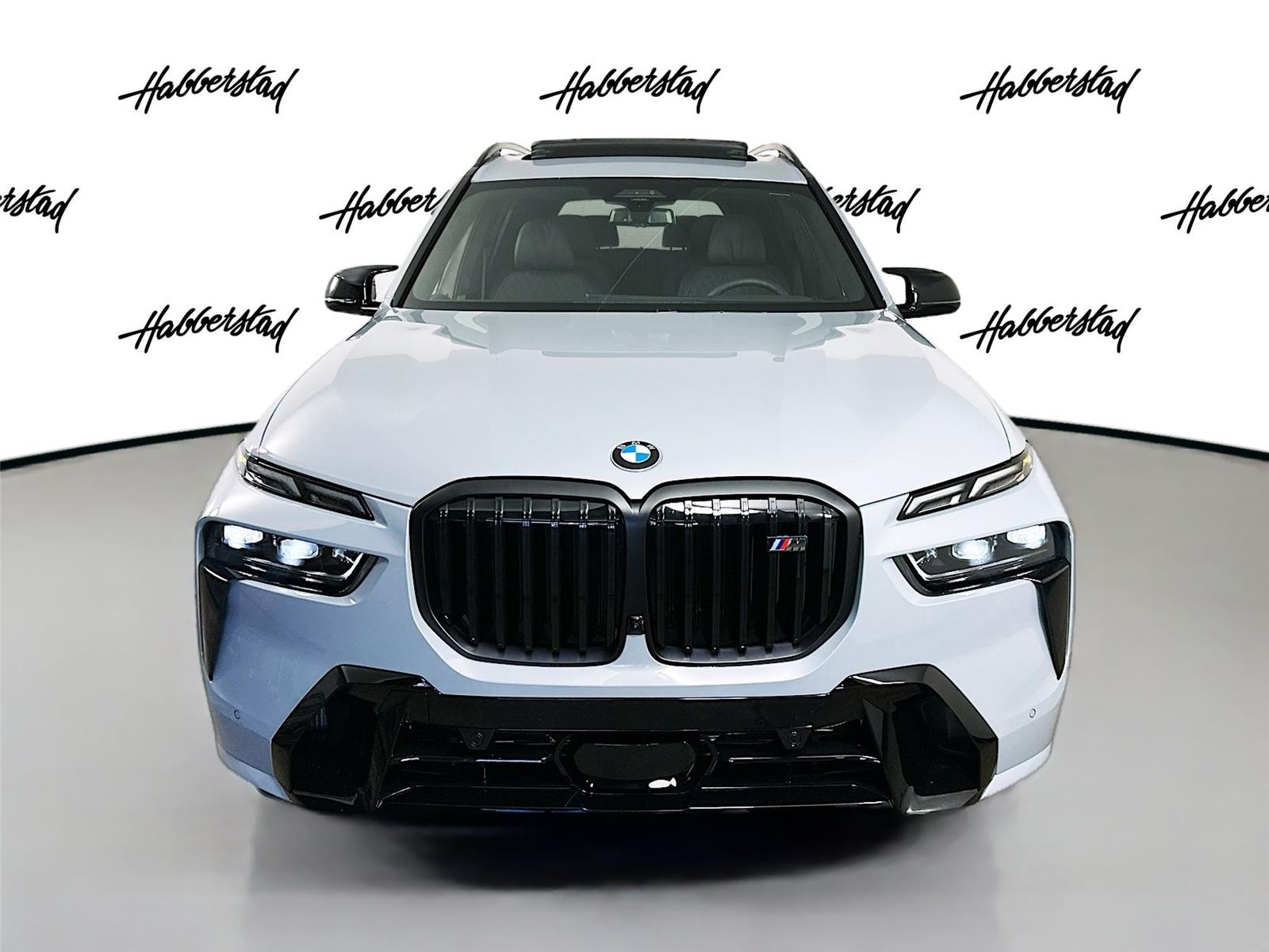 2026 Bmw X7 M60i photo 2