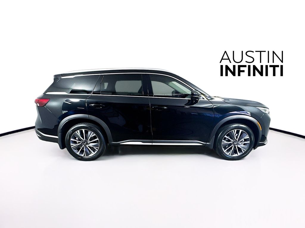 2026 Infiniti QX60 Luxe photo 6