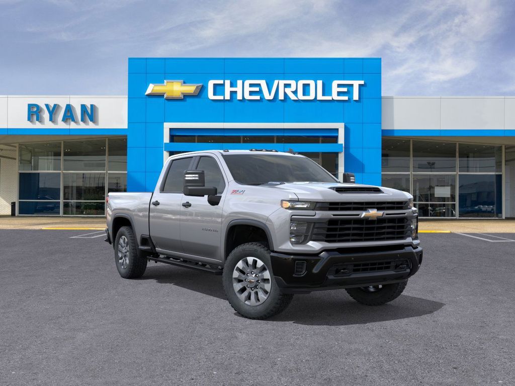 2026 Chevrolet Silverado 2500HD Custom's photo