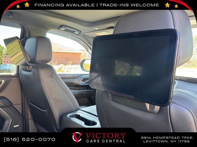 2021 Chevrolet Suburban RST photo 18