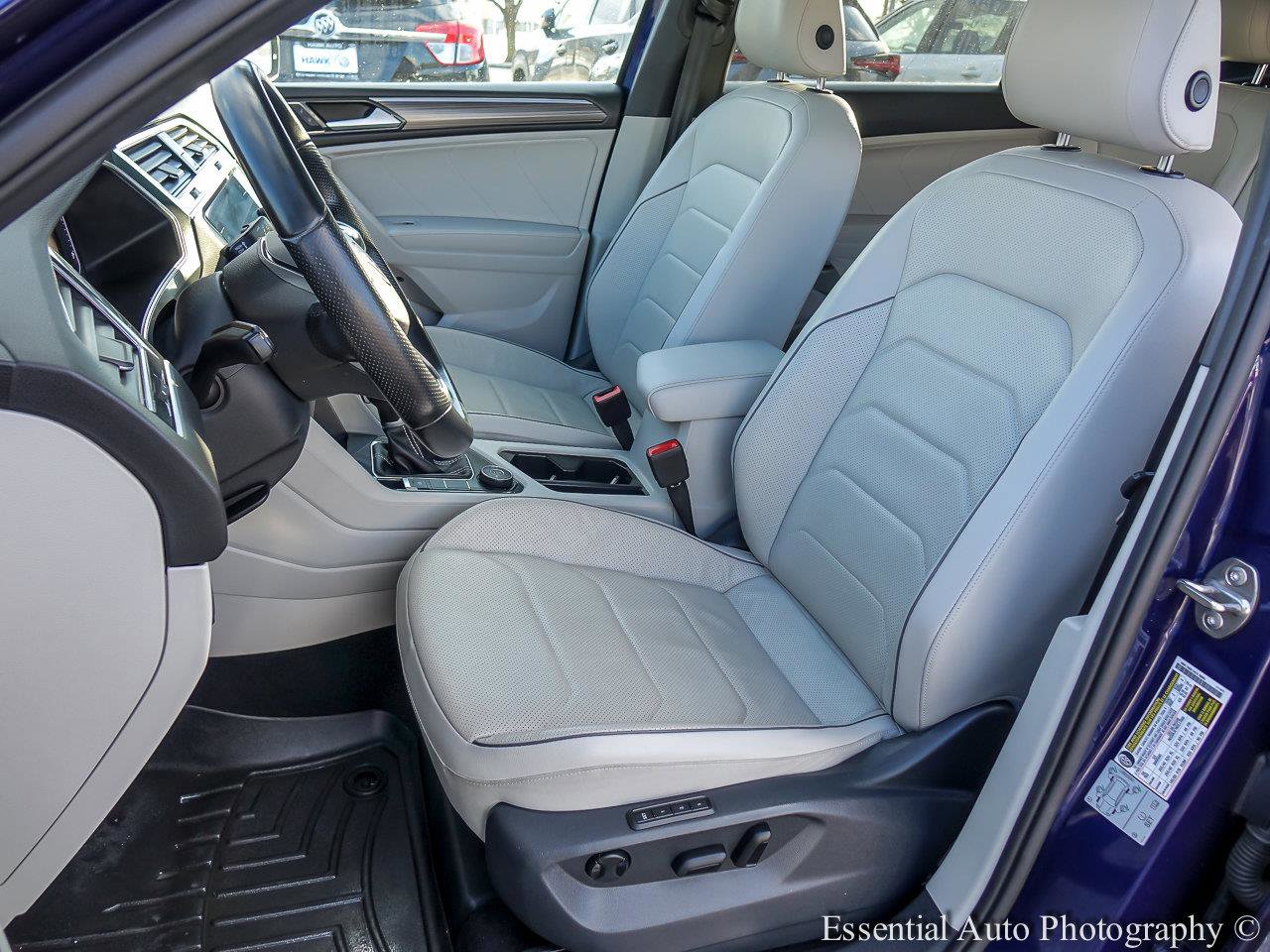 2022 VOLKSWAGEN TIGUAN - Image 7