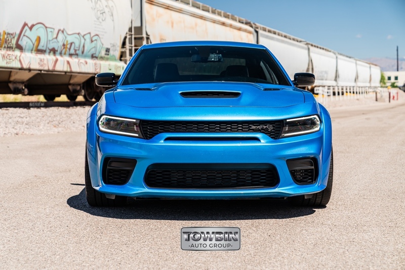 2023 Dodge Charger SRT8 Hellcat Redeye photo 2