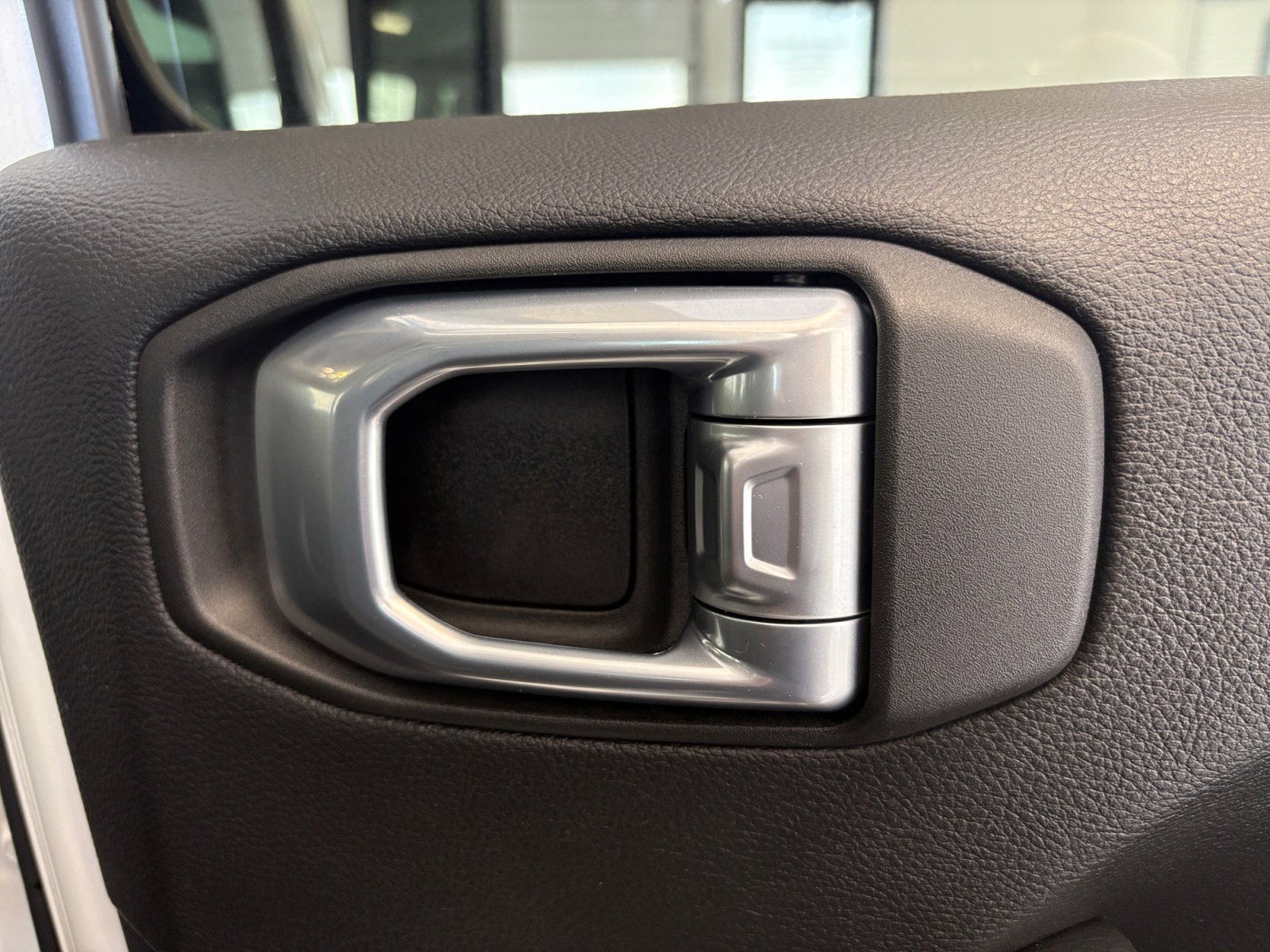 2021 Jeep Wrangler Unlimited Sahara photo 31