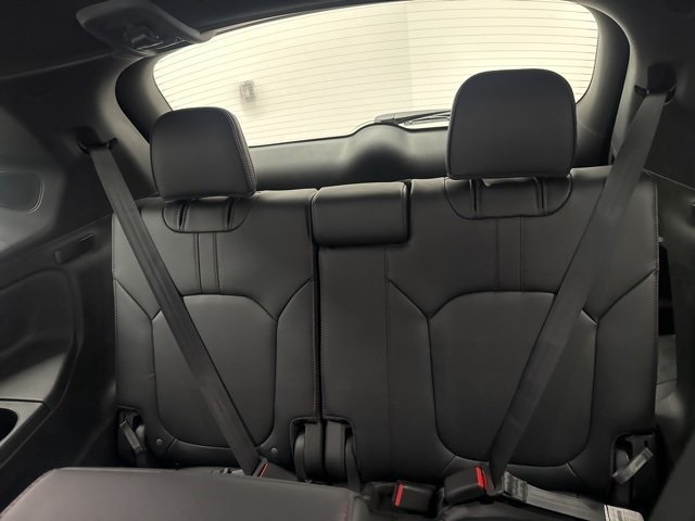 2025 Honda Pilot Black Edition photo 14