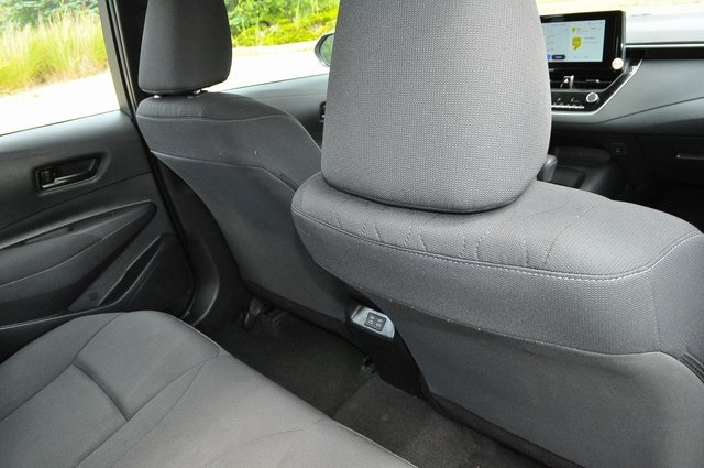 2023 Toyota Corolla LE photo 25
