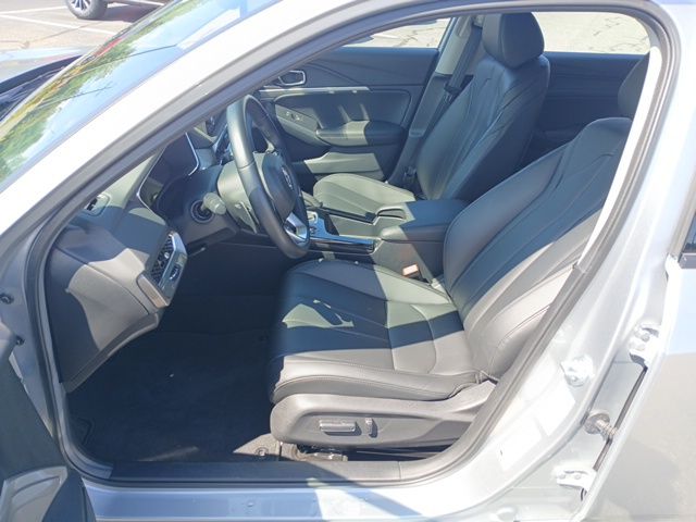 2025 Acura Integra Base photo 9