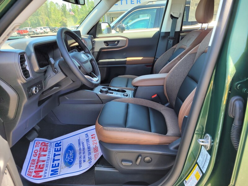 2025 Ford Bronco Sport Outer Banks photo 4