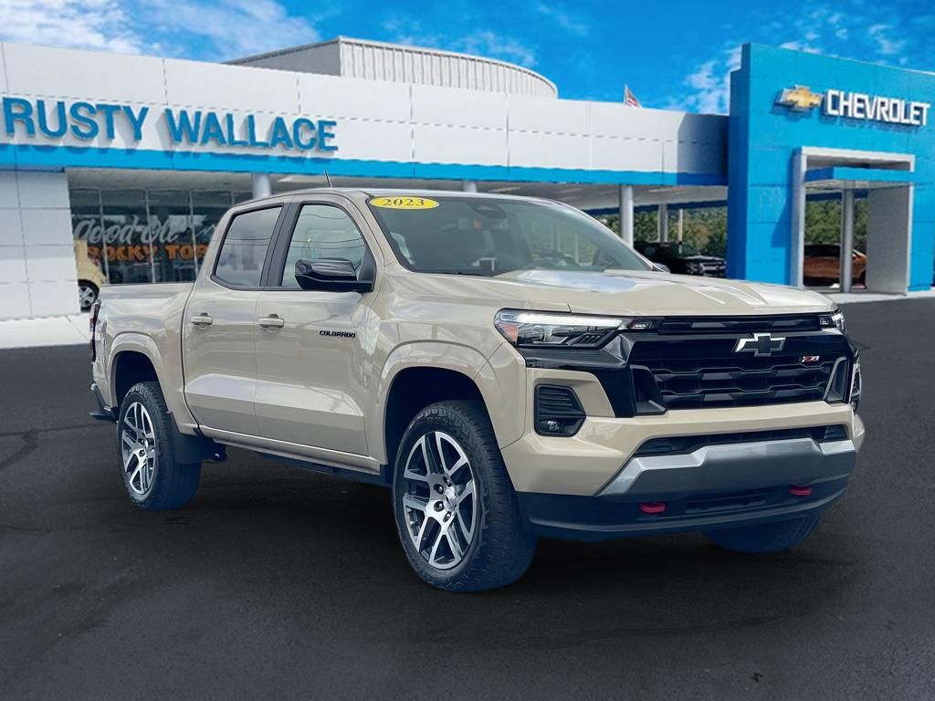 Used 2023 Sand Dune Metallic Chevrolet Z71 image 1