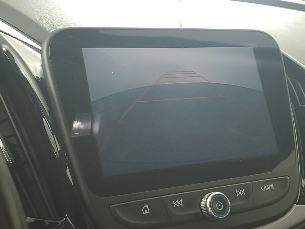 2016 Chevrolet Volt LT photo 17