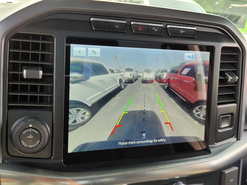 2022 Ford F-150 Lariat photo 16