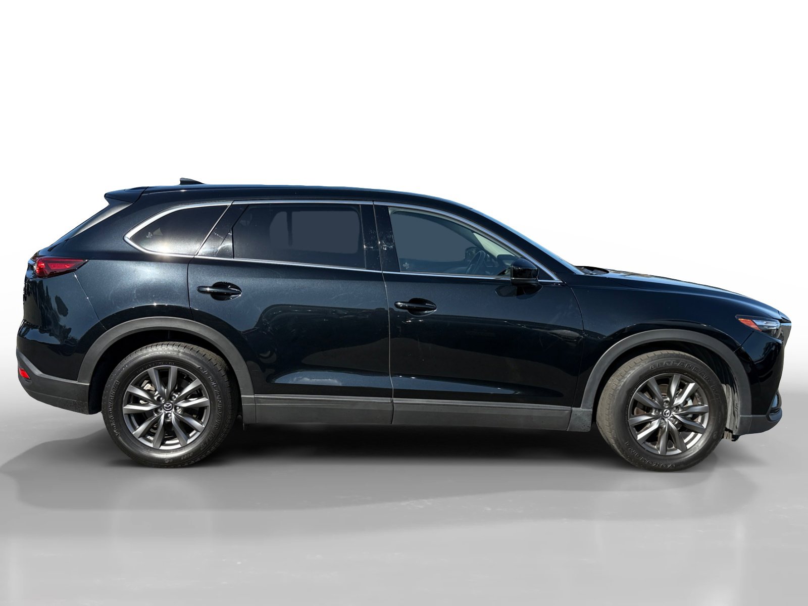 2022 Mazda CX-9 Touring photo 5