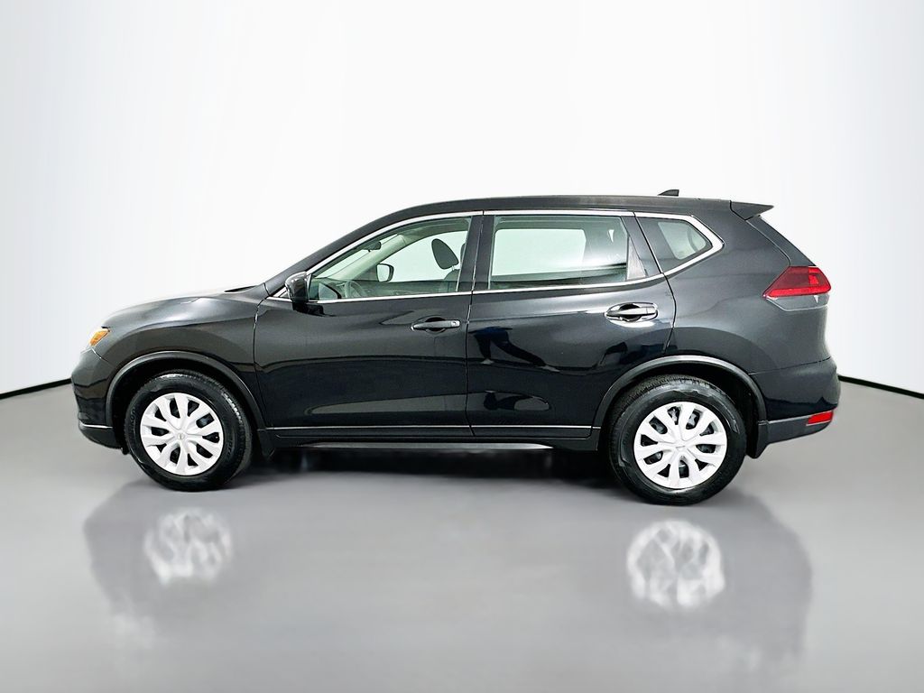2020 Nissan Rogue S photo 8