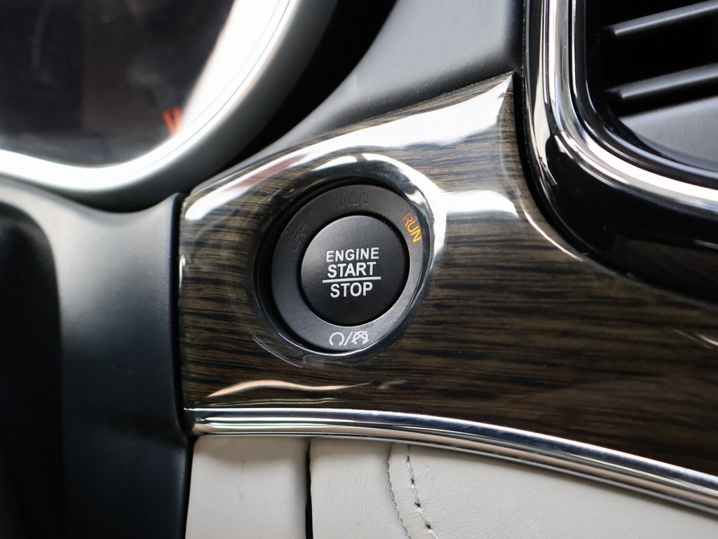 2021 Jeep Grand Cherokee Summit photo 32