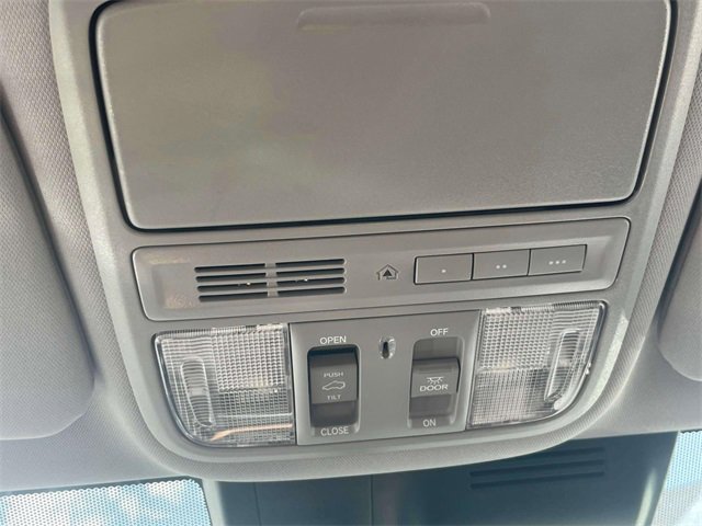 2021 Honda CR-V Hybrid Touring photo 29