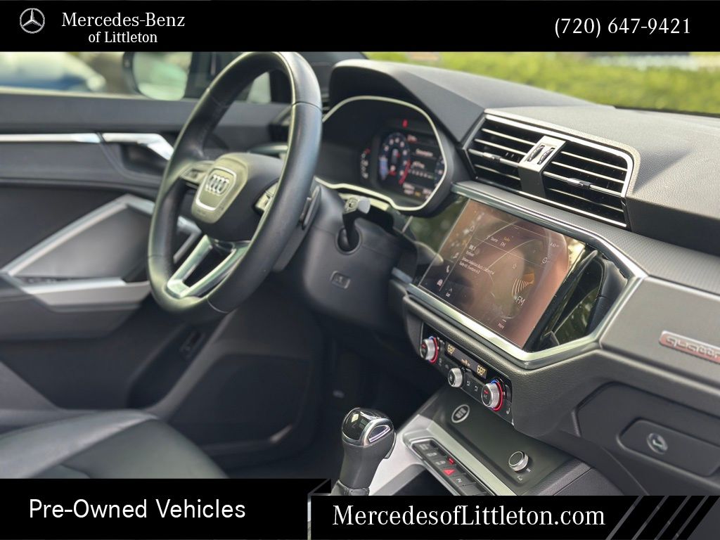 2021 Audi Q3 S line Premium Plus photo 25
