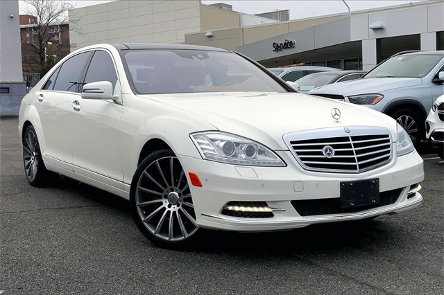 2013 Mercedes-Benz S-Class S550