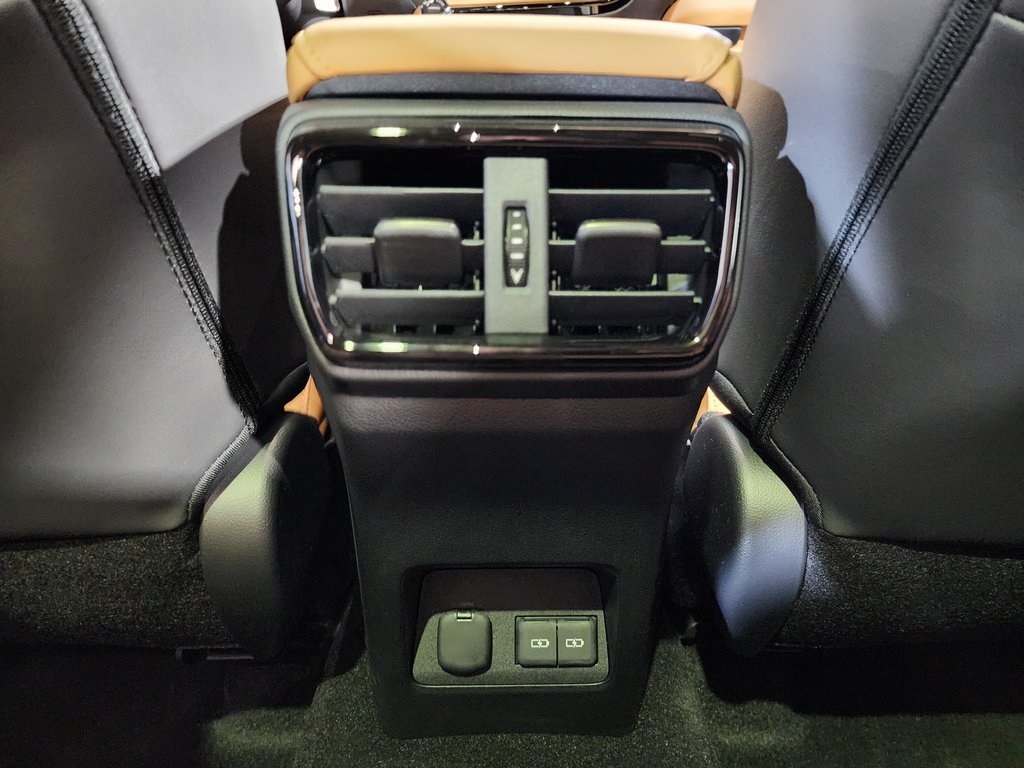 2025 Lexus NX 350h Premium AWD photo 28
