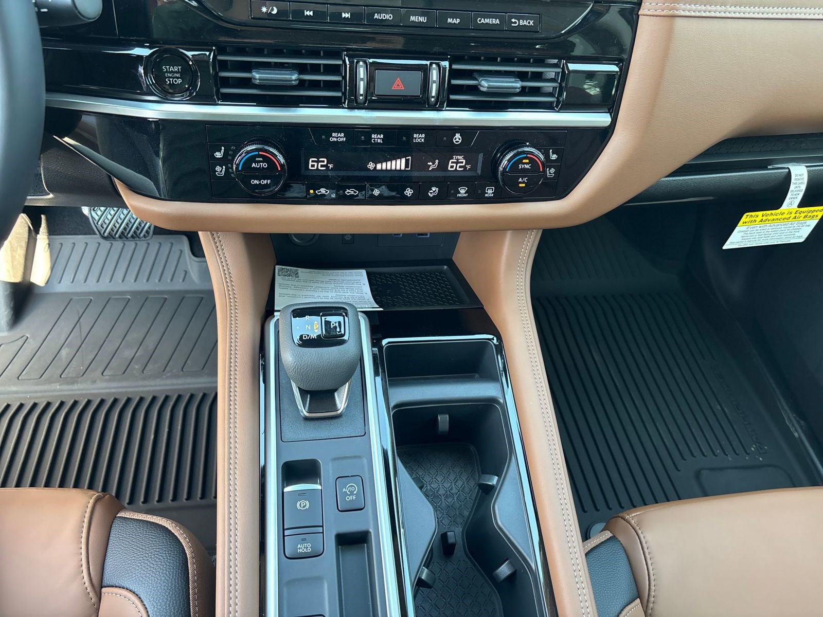 2025 Nissan Pathfinder Platinum photo 26