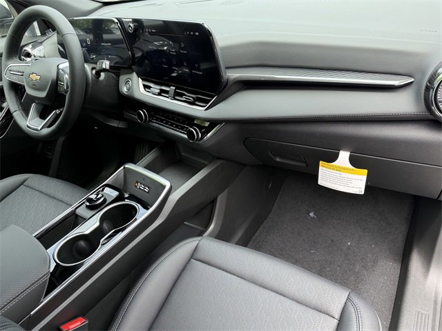2026 Chevrolet Equinox LT photo 18