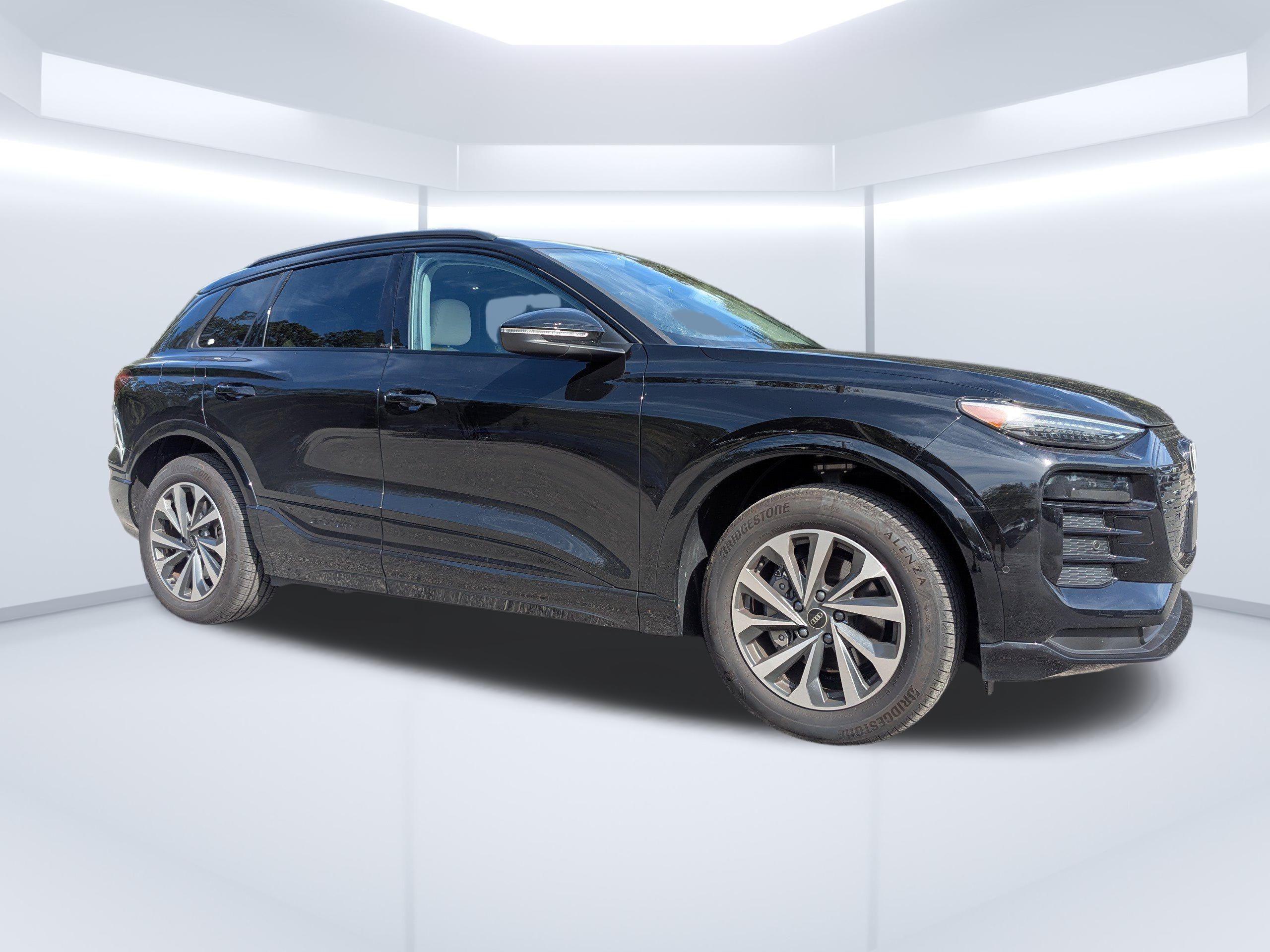 2025 Audi Q6 e-tron Premium Plus