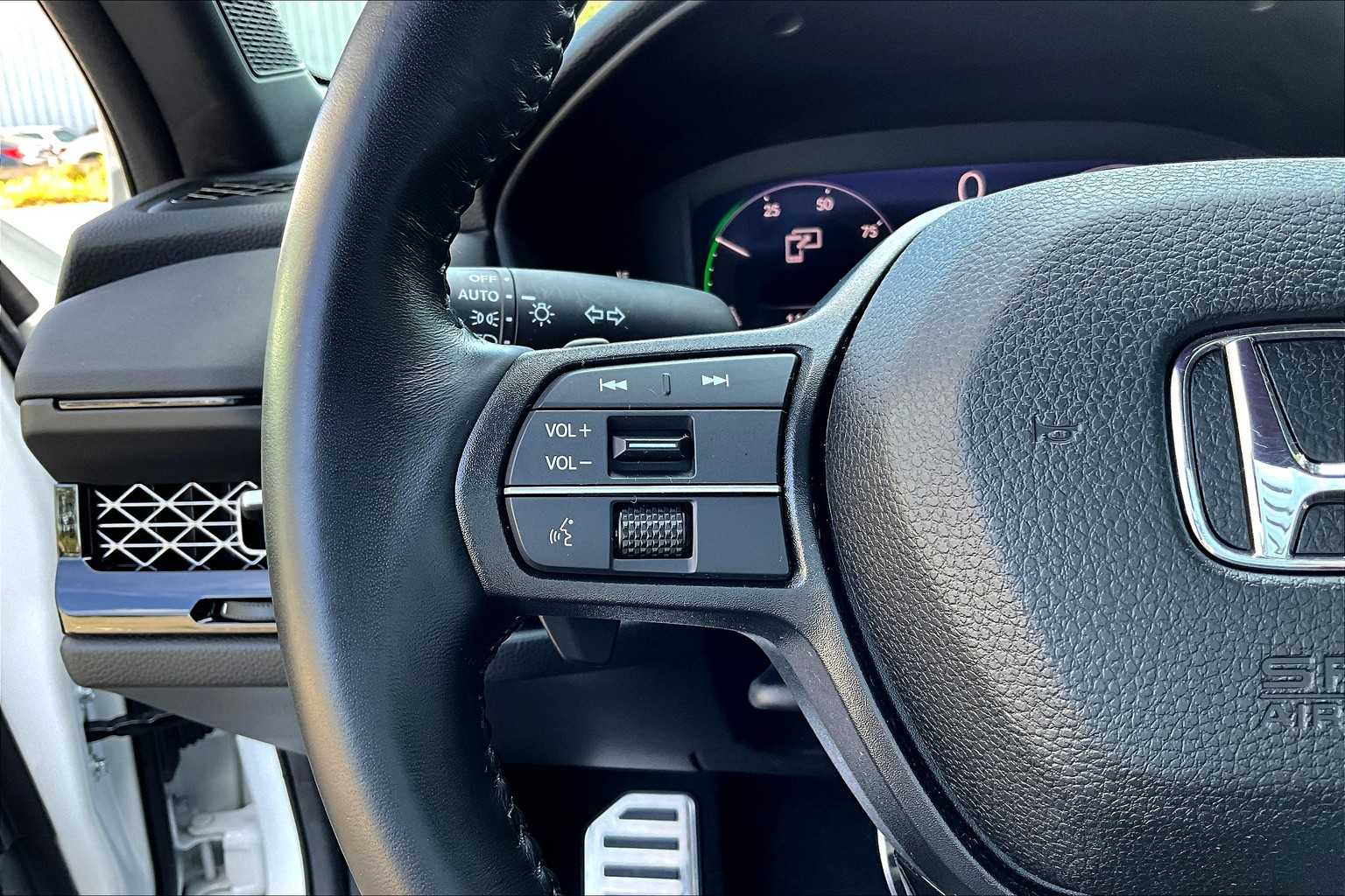 2023 Honda Accord Hybrid Sport photo 22
