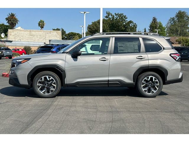 2025 Subaru Forester Premium photo 7