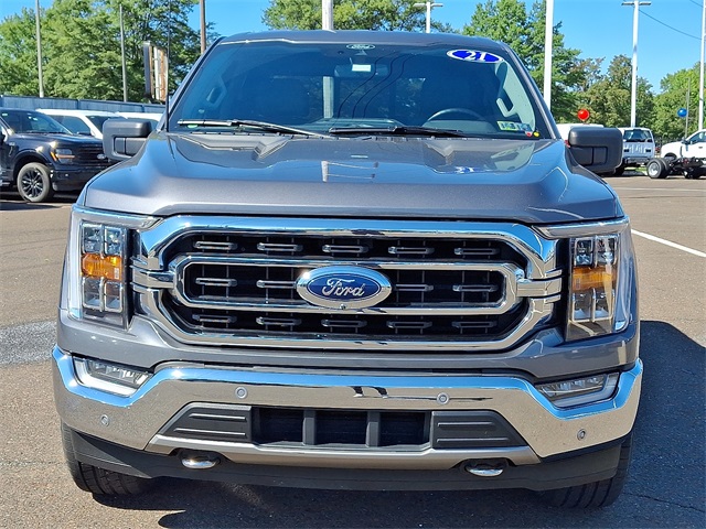 2021 Ford F-150 XLT photo 2