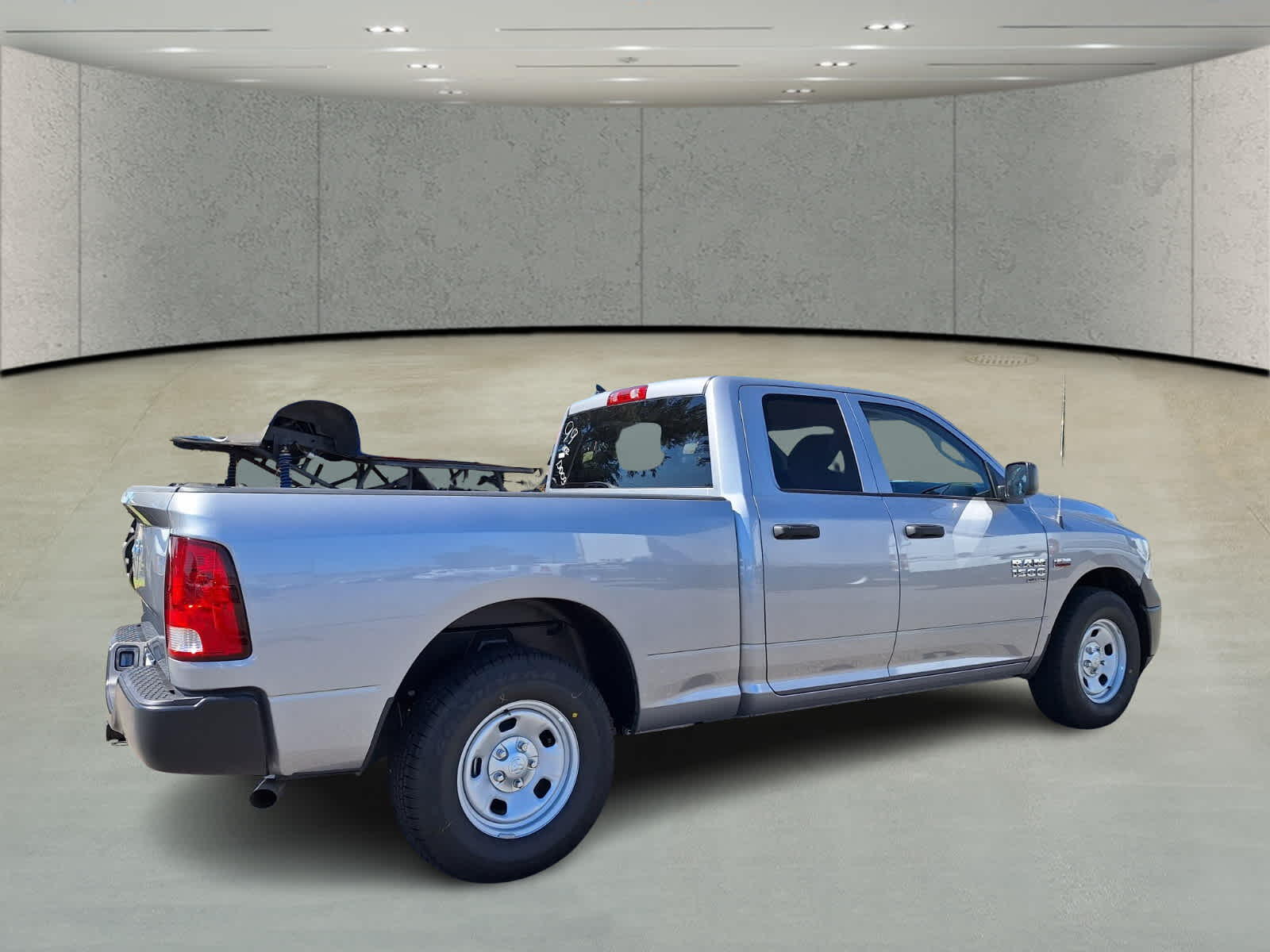 2024 Ram 1500 Classic Tradesman photo 5