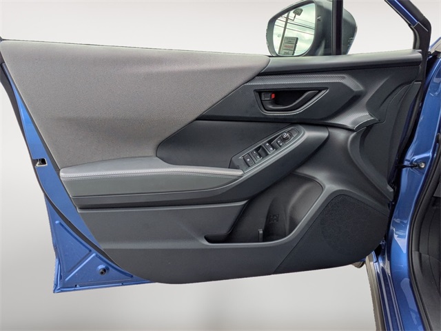 2025 Subaru Crosstrek Premium photo 13
