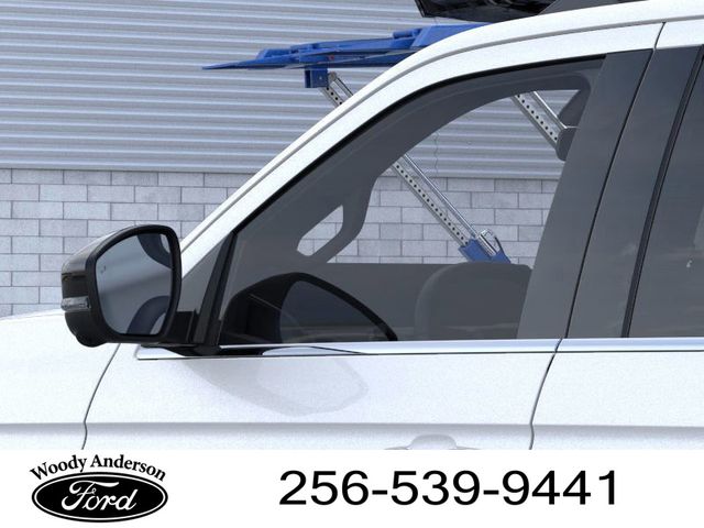 2025 Ford Expedition photo 17