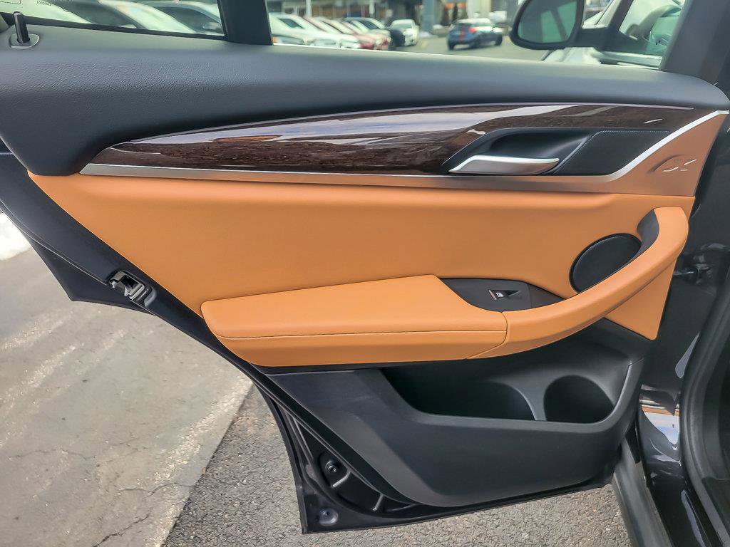 2022 BMW X3 - Image 25