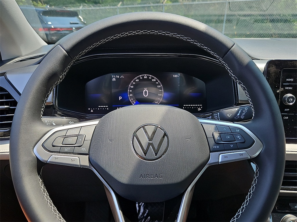 2025 Volkswagen Taos S photo 9