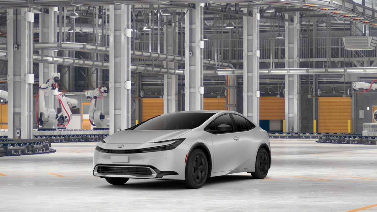 2026 Toyota Prius SE's photo